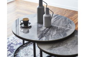 enelモダンデザインネストテーブル　コーヒーテーブル　センタテーブル　くつろぎ空間　インテリア性　個性　家具屋　オシャレ