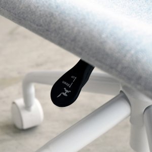 EMMA Chair　オフィスチェア　家具店ライノ