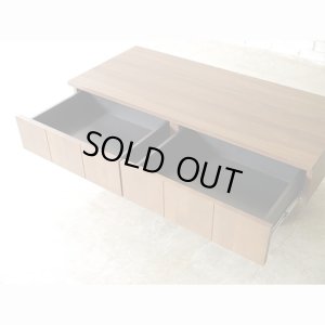 BRIST LIVING TABLE　リビングテーブル　家具店ライノ