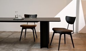 モナーク　ダイニング テーブル　家具店ライノ