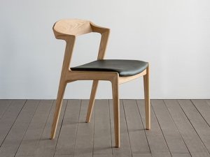 ユナS　セミアームチェア　家具店ライノ