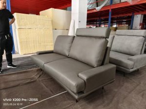 Rザク3Pソファ　家具店ライノ