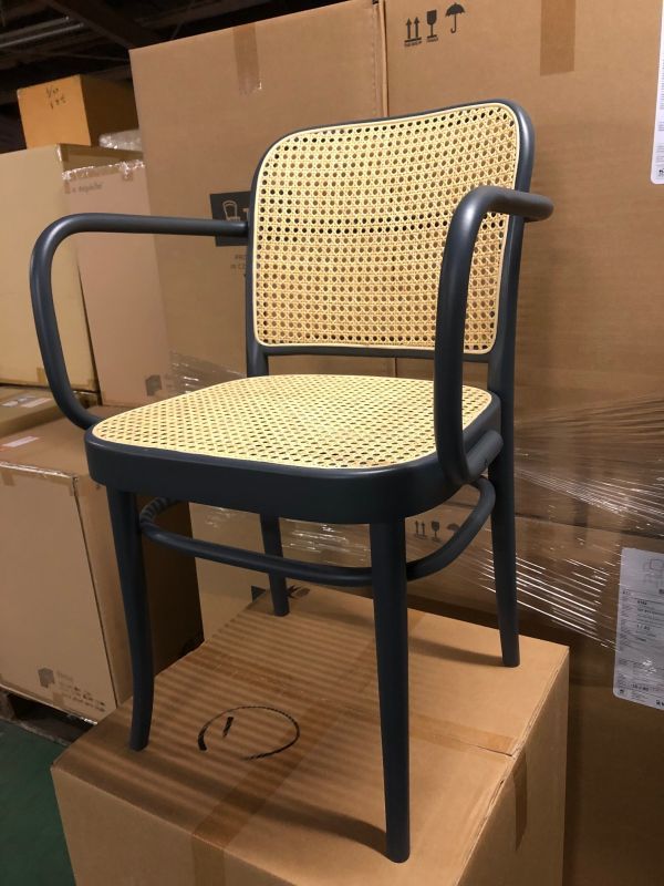 THONET トーネット No.８１１ ＤＧＹ アームチェア