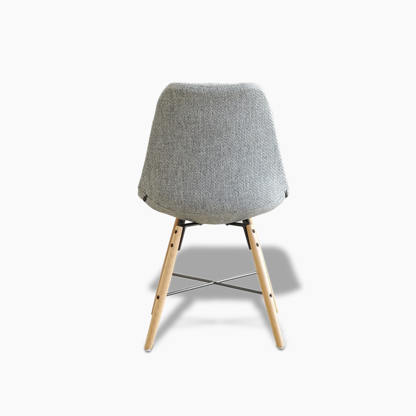 LUZ chair　ダイニングチェア　家具店ライノ