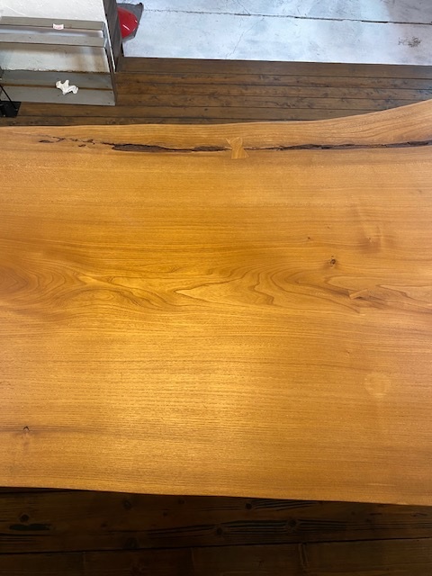 ケヤキ　無垢 一枚板　家具店ライノ