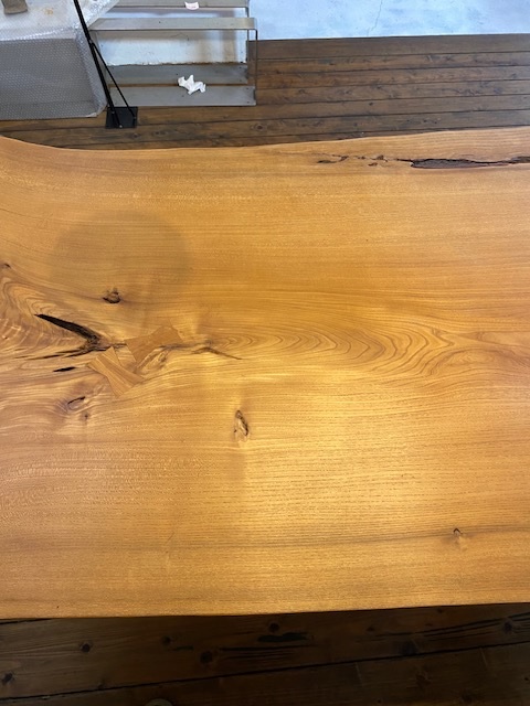 ケヤキ　無垢 一枚板　家具店ライノ