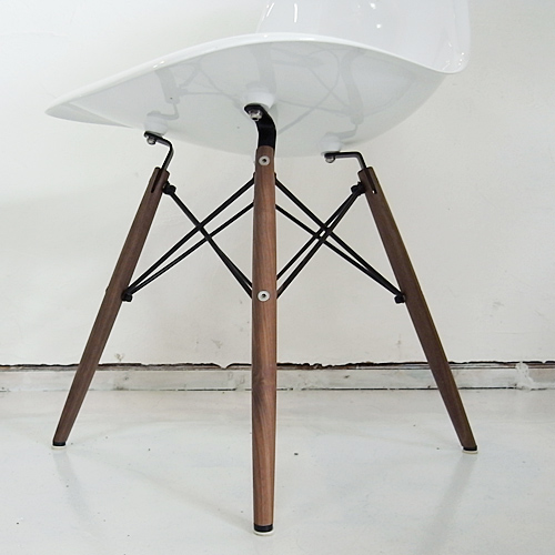 画像: Eames Shell Side Chair FRP White　- イームズ シェルサイドチェア ホワイト -